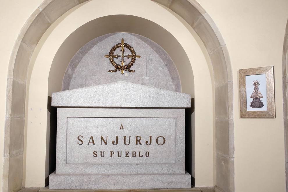 ¡Petición! No, a la exhumación del General Sanjurjo y clausura del Monumento a los Caídos (Pamplona)