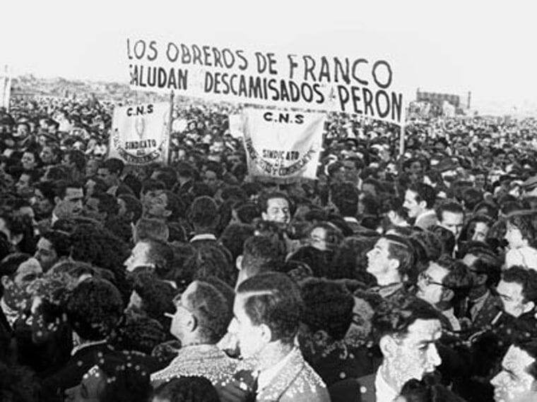 Manifestación de obreros españoles en viaje de Perón a España