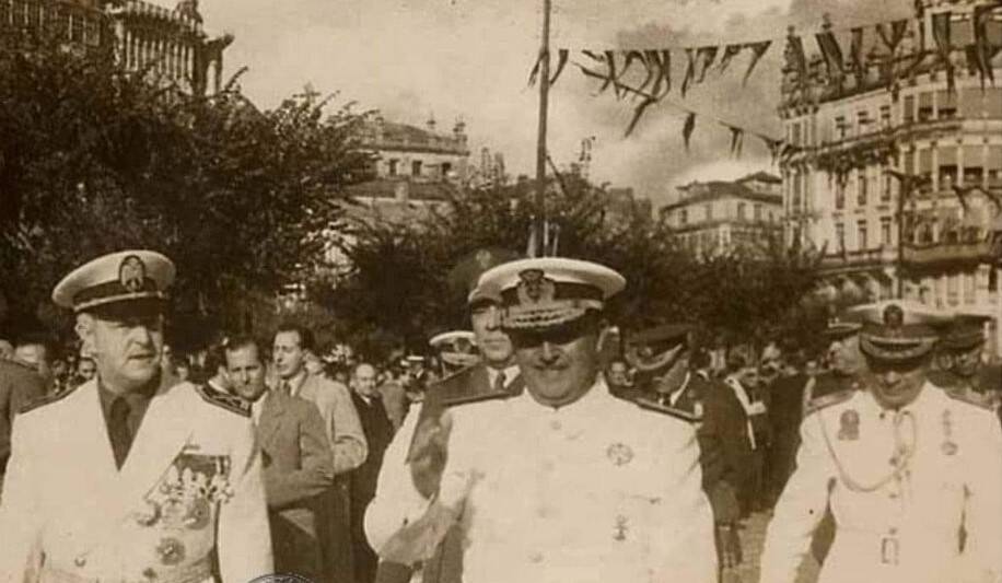 1950. El Generalísimo Franco llega a La Coruña a bordo del Crucero “Almirante Cervera”. El nuevo yate Azor.