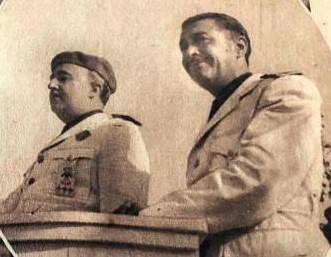 1944. Franco recibe en Santa Eugenia de Ribeira el homenaje de las gentes del Mar, por Carlos Fdez. Barallobre