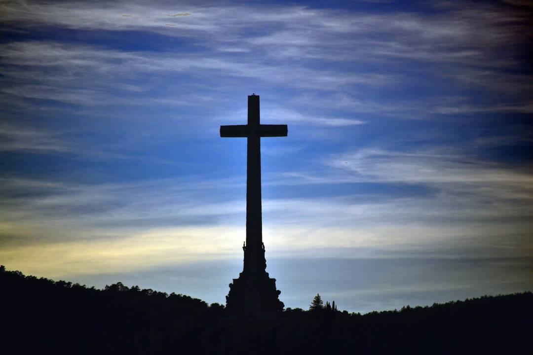 La Cruz del Valle de los Caídos: Récord Guinness