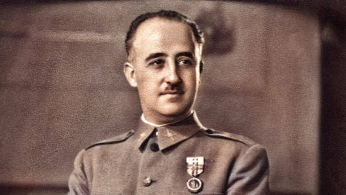 04-12-1892: Hoy nacía Francisco Franco Bahamonde