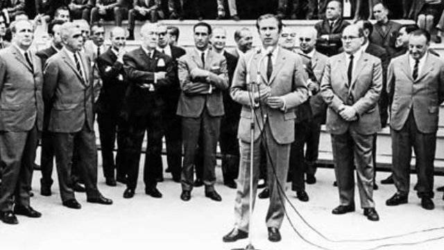 27-03-1968: Franco recibe a D. Roberto Rodríguez Torres, Presidente de la Sociedad Club de Pesca Marítima de Tenerife