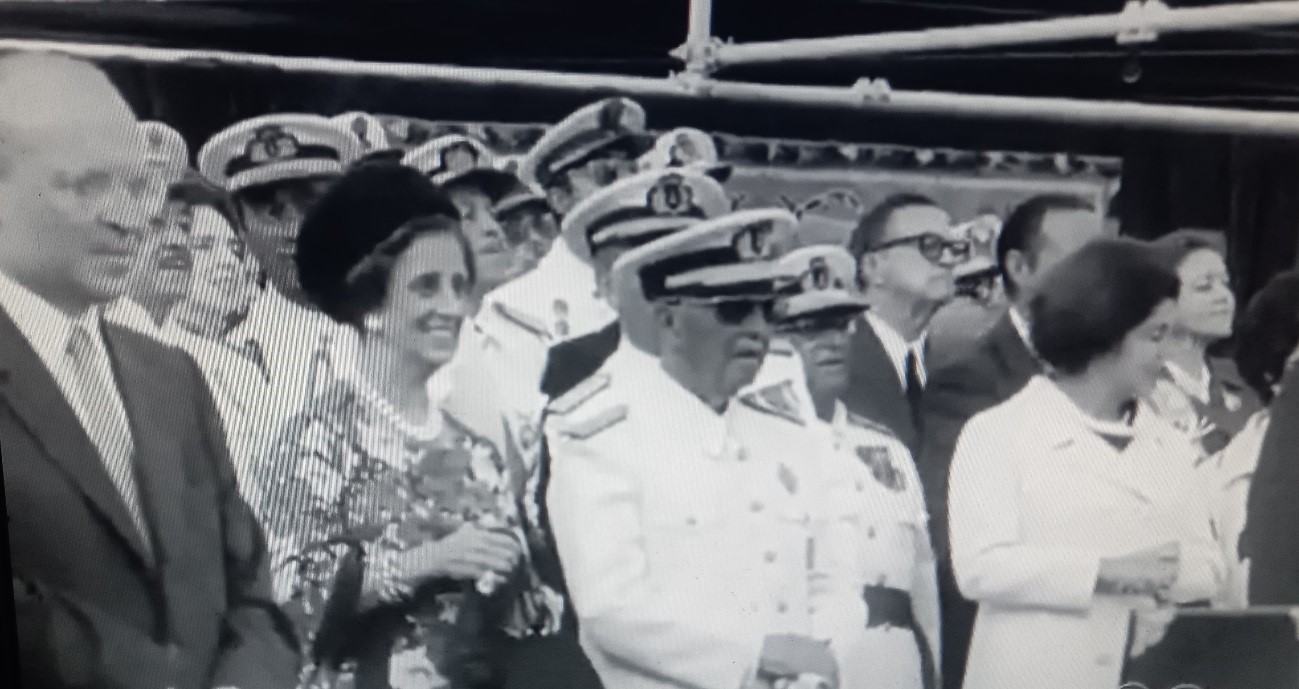 1970: Franco preside en el Arsenal Militar de El Ferrol la botadura de la Fragata “Baleares”, por Carlos F. Barallobre