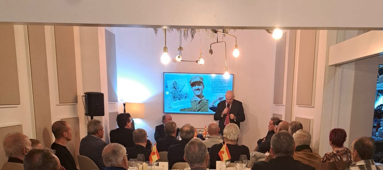 Presentación del libro: El Caudillo que nació del Tercio, de Francisco Torres